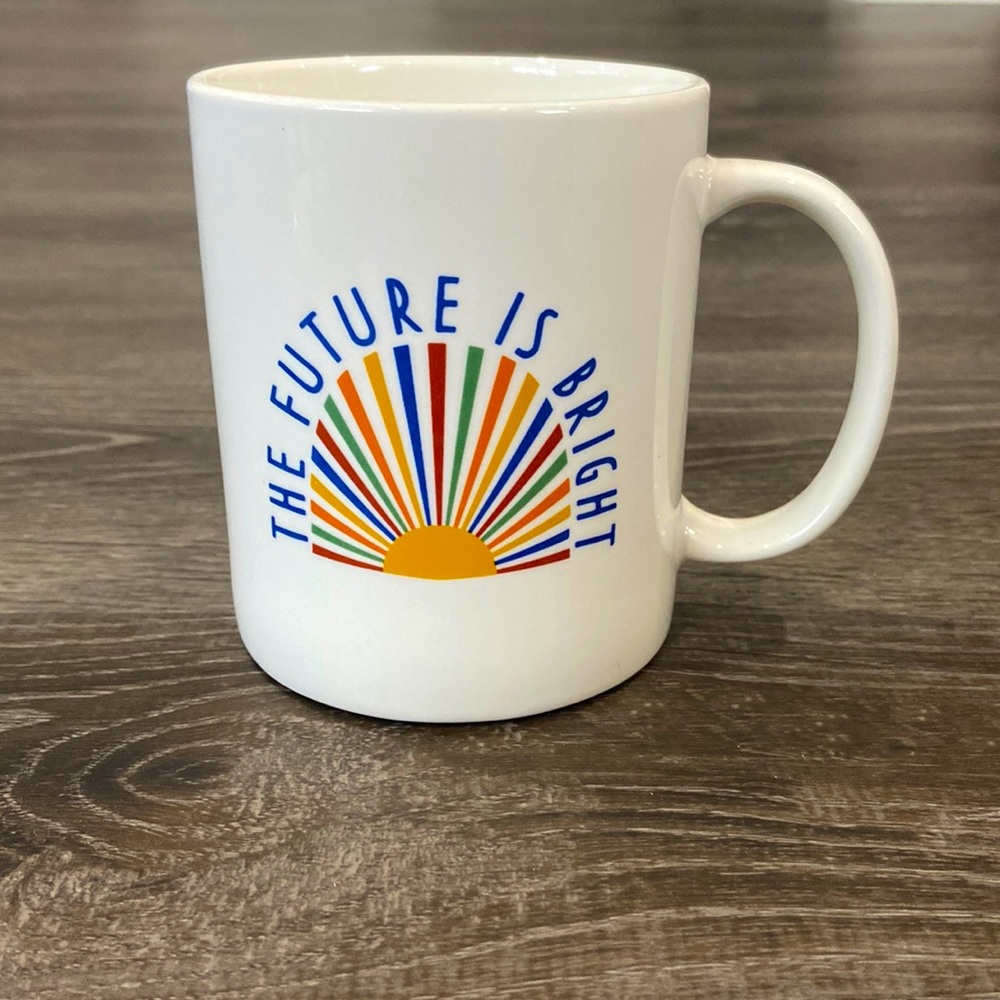 Inspirational mug- Mint Condition. “The Future Is Bright” inspirational message.